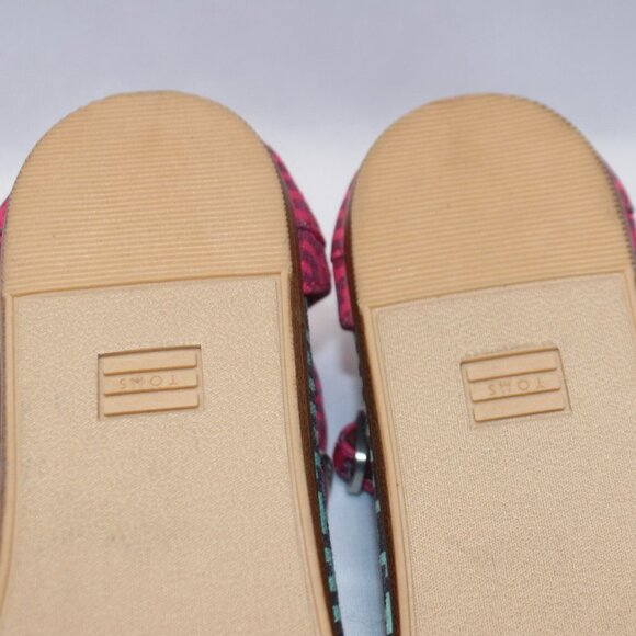 Jonathan Adler For TOMS Sandals - Picture 9 of 13